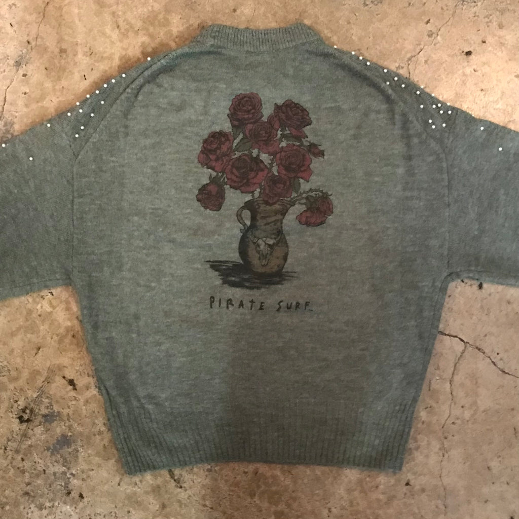 PEARL DEAD ROSES SWEATER